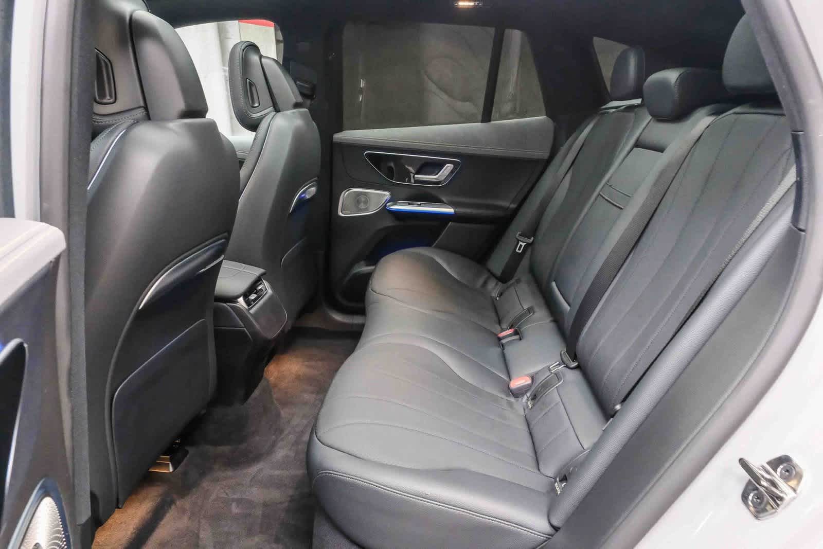 Thumbnail: 2025 Mercedes-Benz EQE - 17