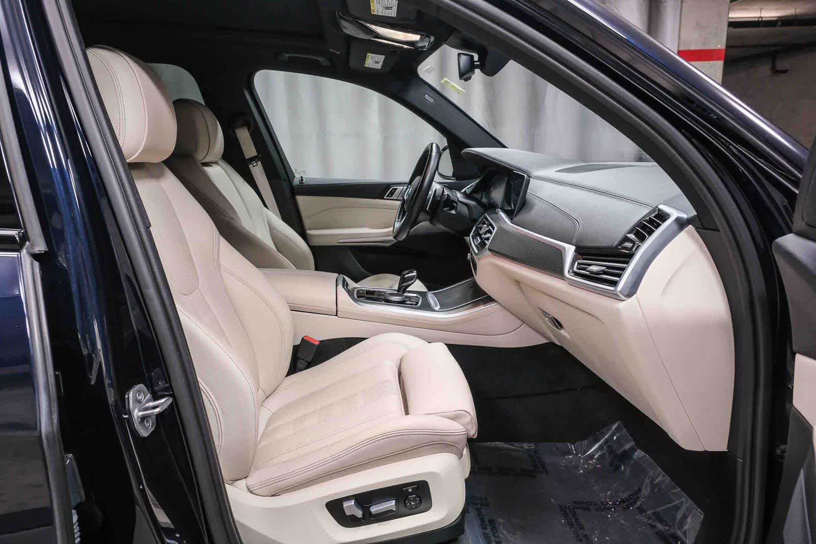 Thumbnail: 2022 BMW X5 - 14