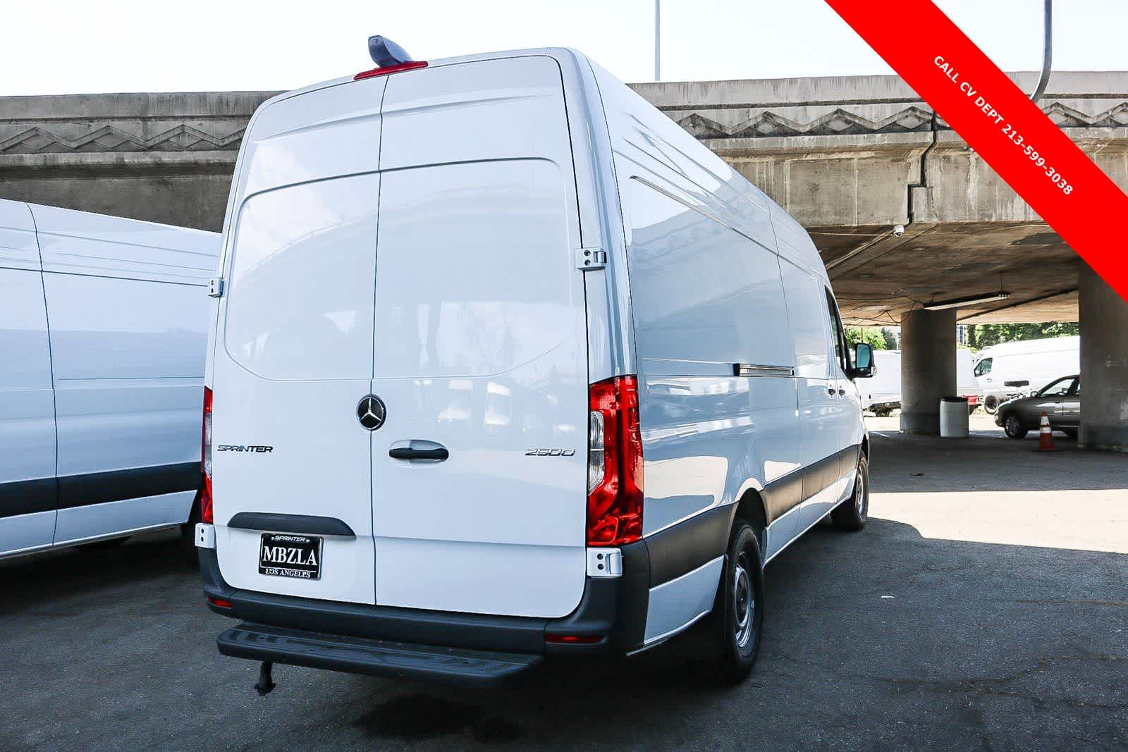 Thumbnail: 2024 Mercedes-Benz Sprinter - 6