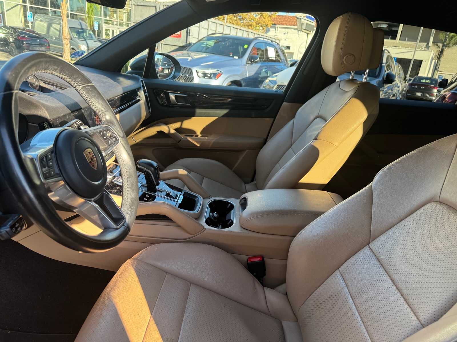 Thumbnail: 2020 Porsche Cayenne - 5