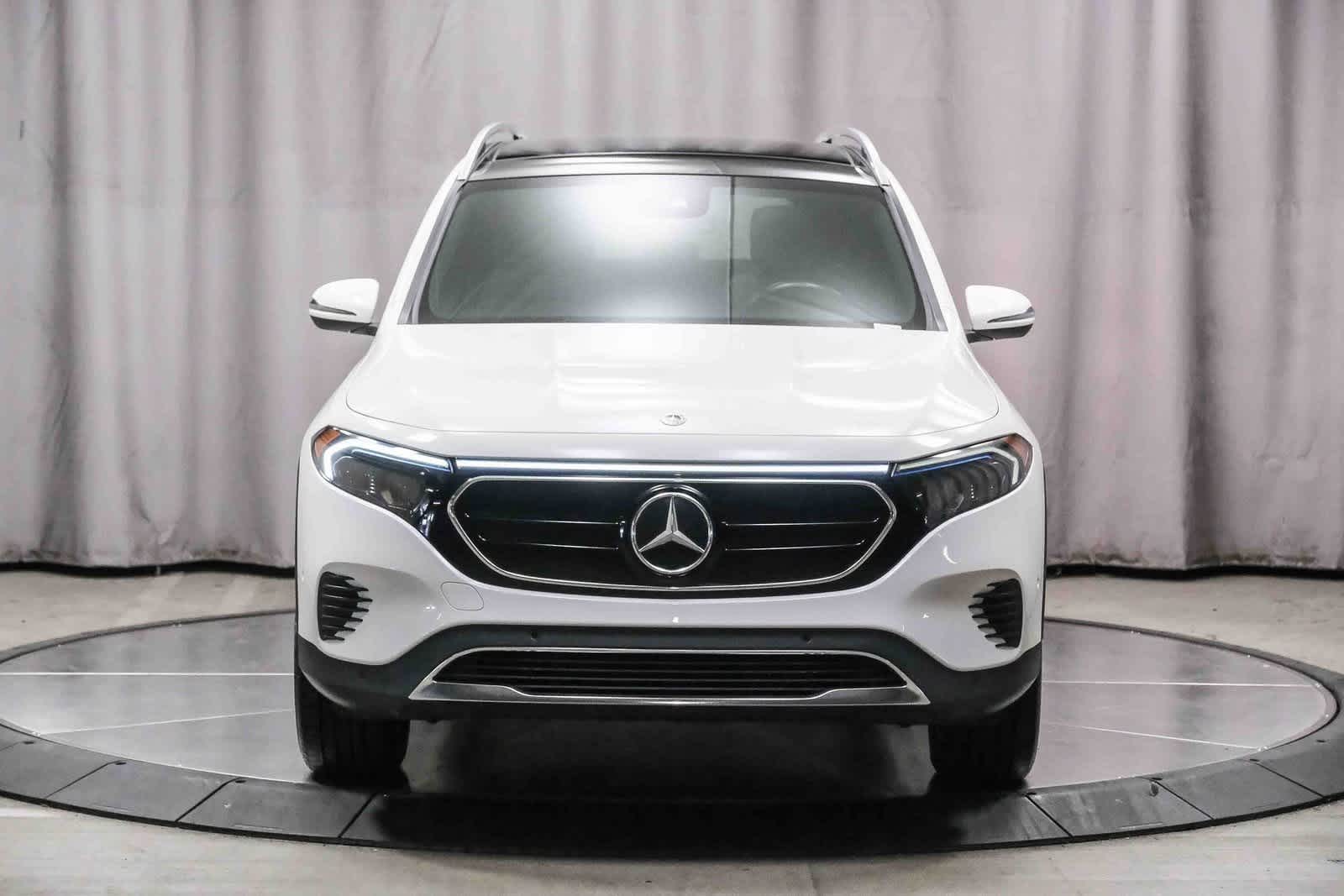 Thumbnail: 2023 Mercedes-Benz EQB - 6