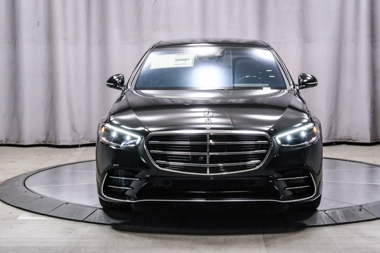 Thumbnail: 2026 Mercedes-Benz S-Class - 6