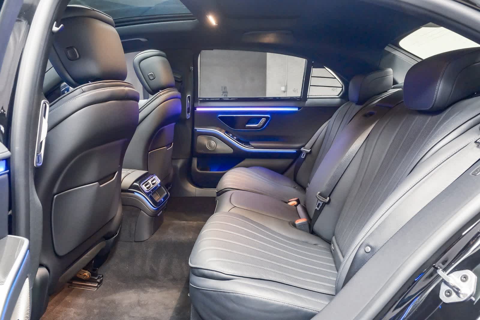 Thumbnail: 2022 Mercedes-Benz S-Class - 17