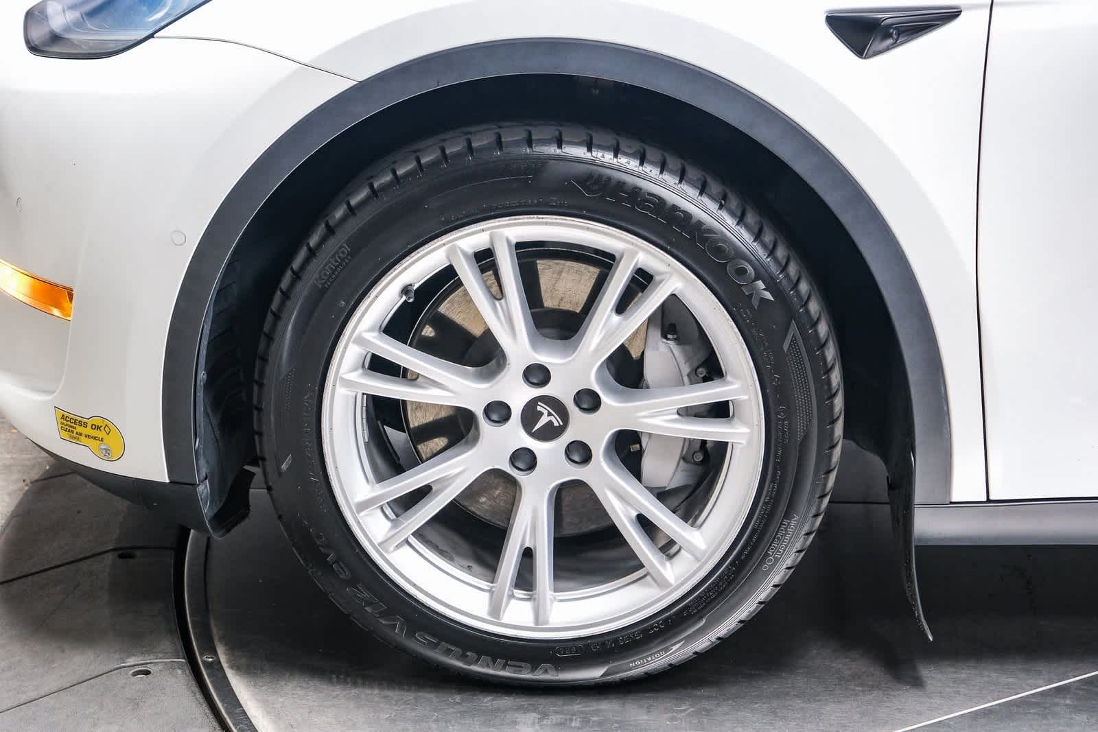 Thumbnail: 2021 Tesla Model Y - 9