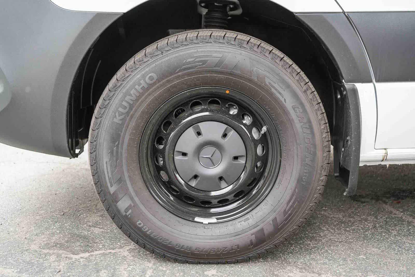 Thumbnail: 2026 Mercedes-Benz Sprinter - 11