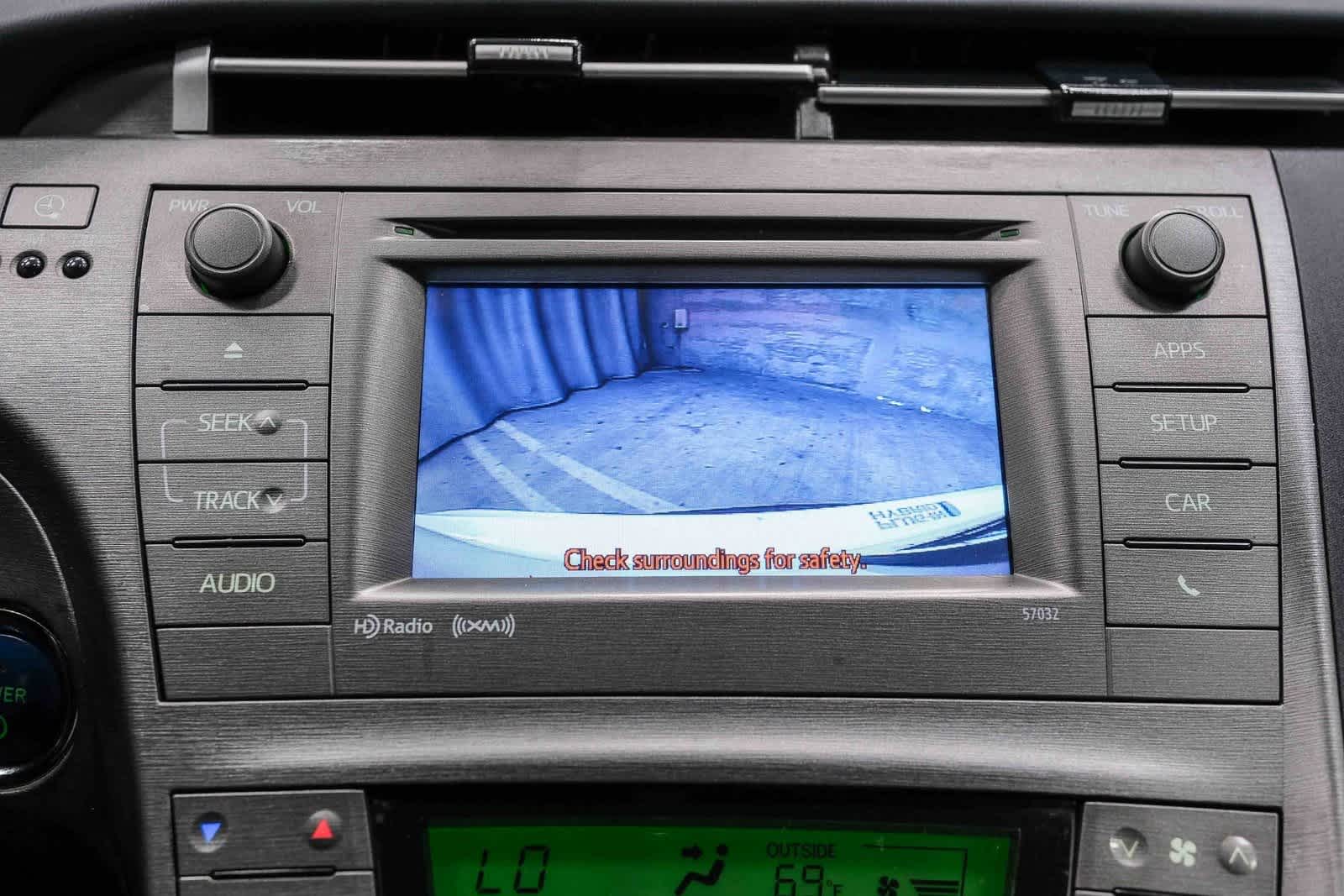 Thumbnail: 2015 Toyota Prius - 22