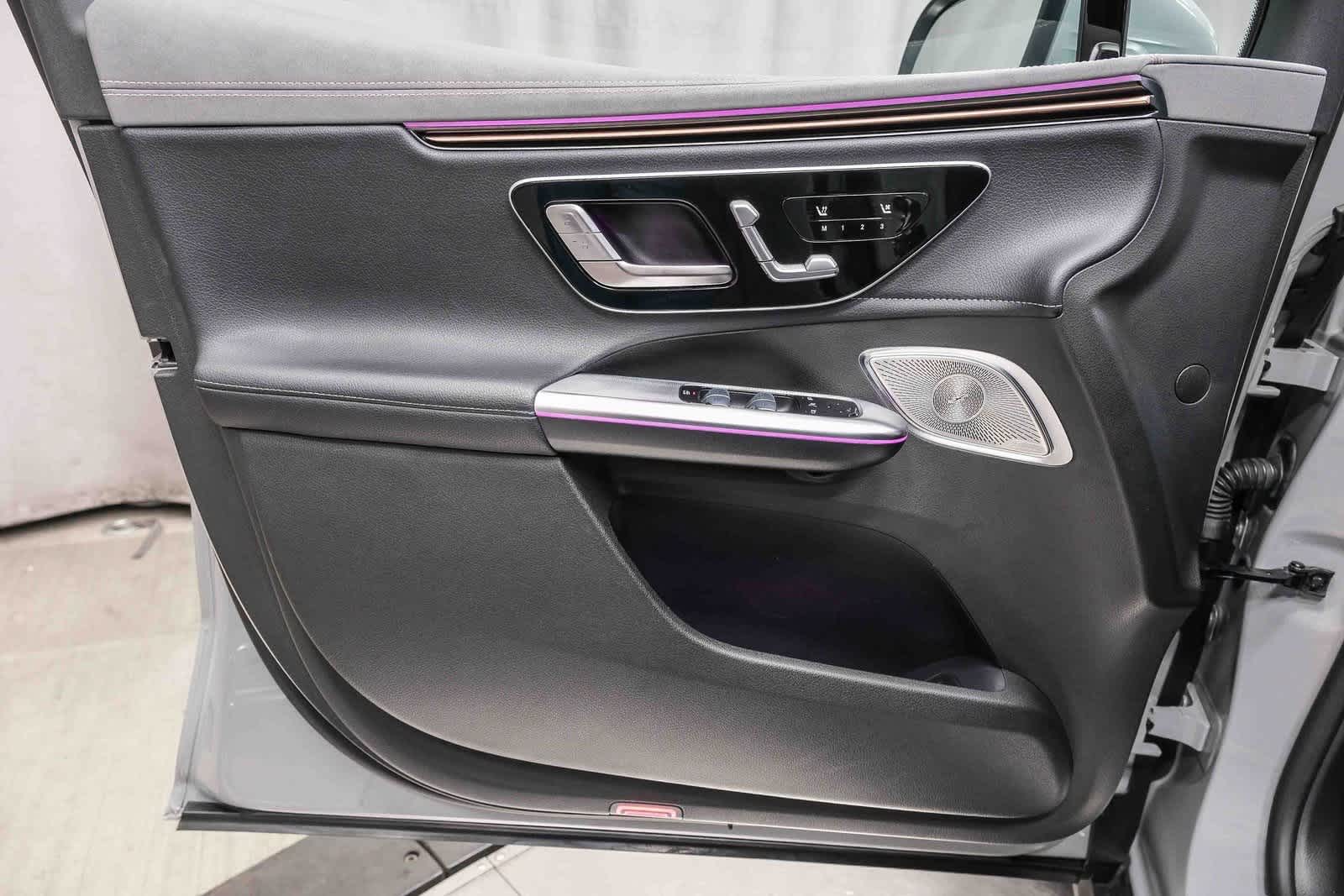 Thumbnail: 2023 Mercedes-Benz EQE - 22