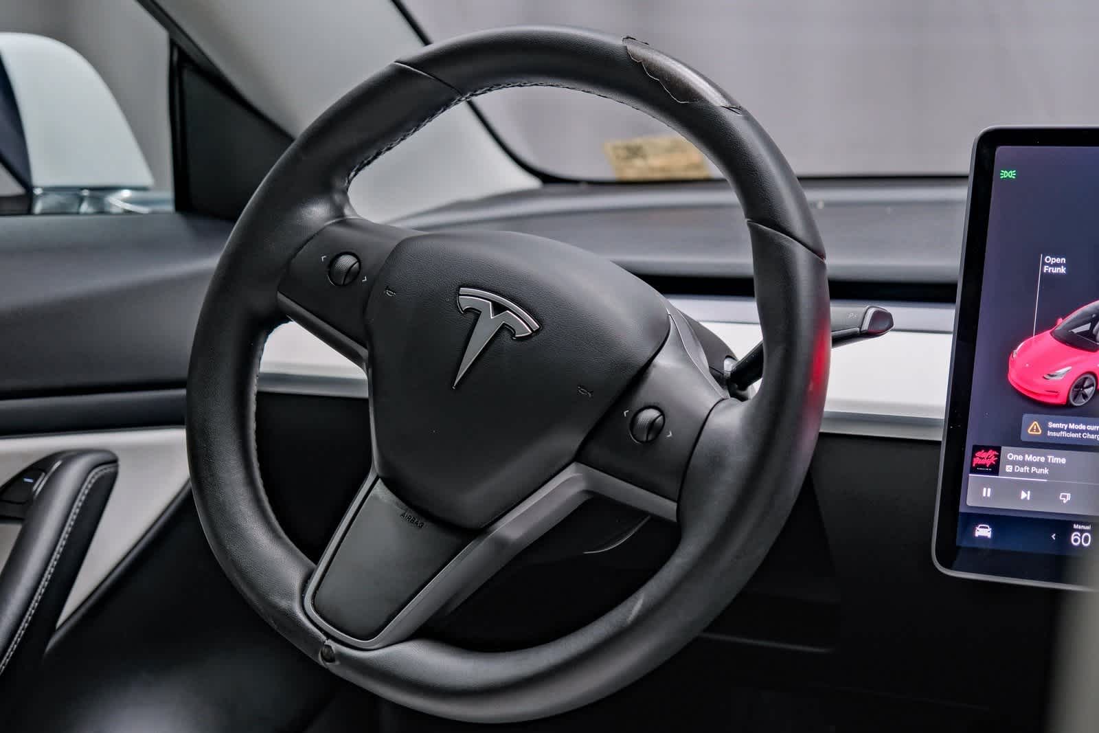 Thumbnail: 2020 Tesla Model 3 - 14