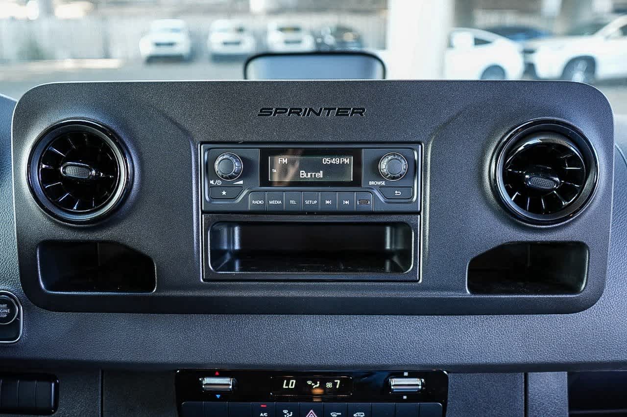 Thumbnail: 2026 Mercedes-Benz Sprinter - 14