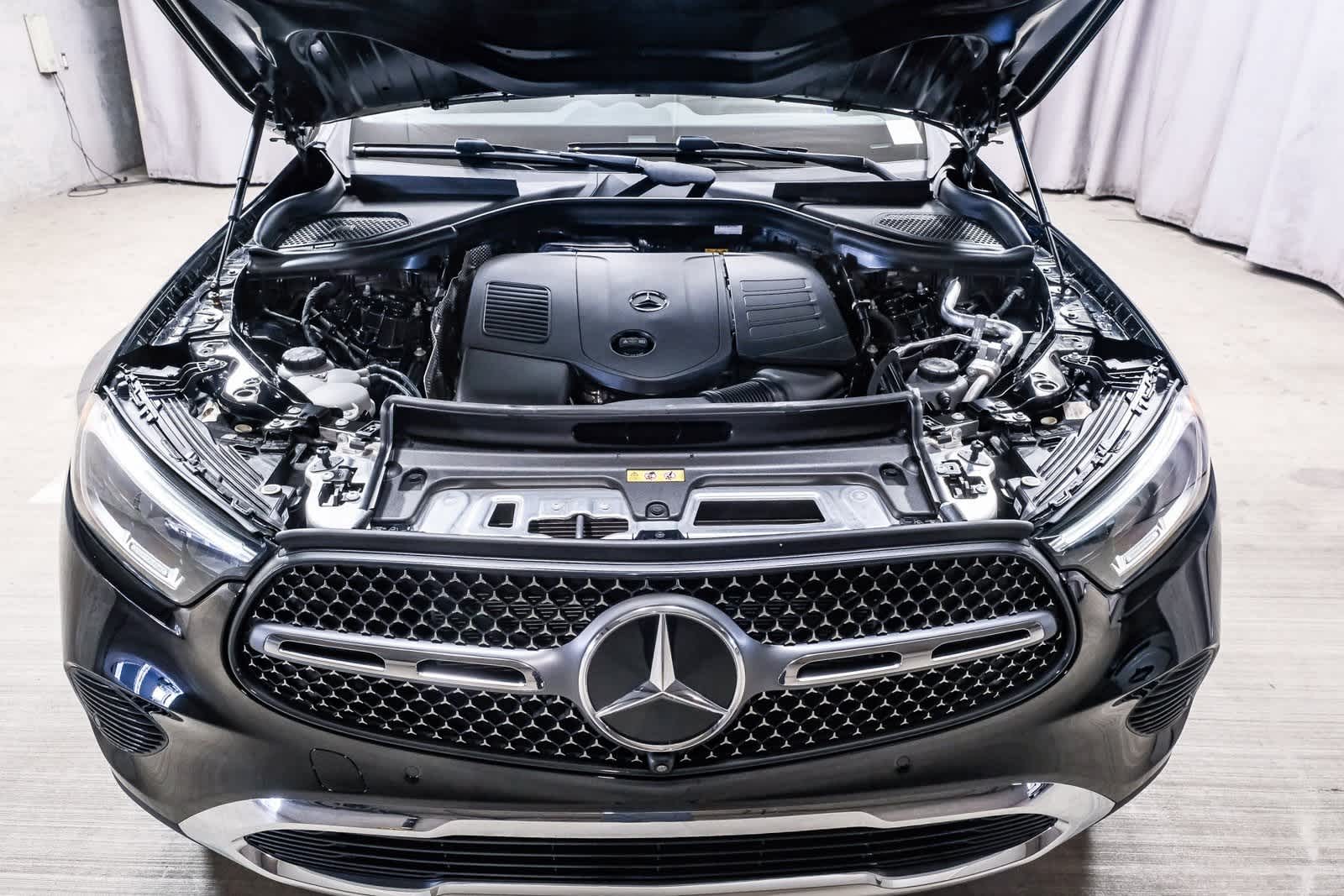 Thumbnail: 2025 Mercedes-Benz GLC - 28