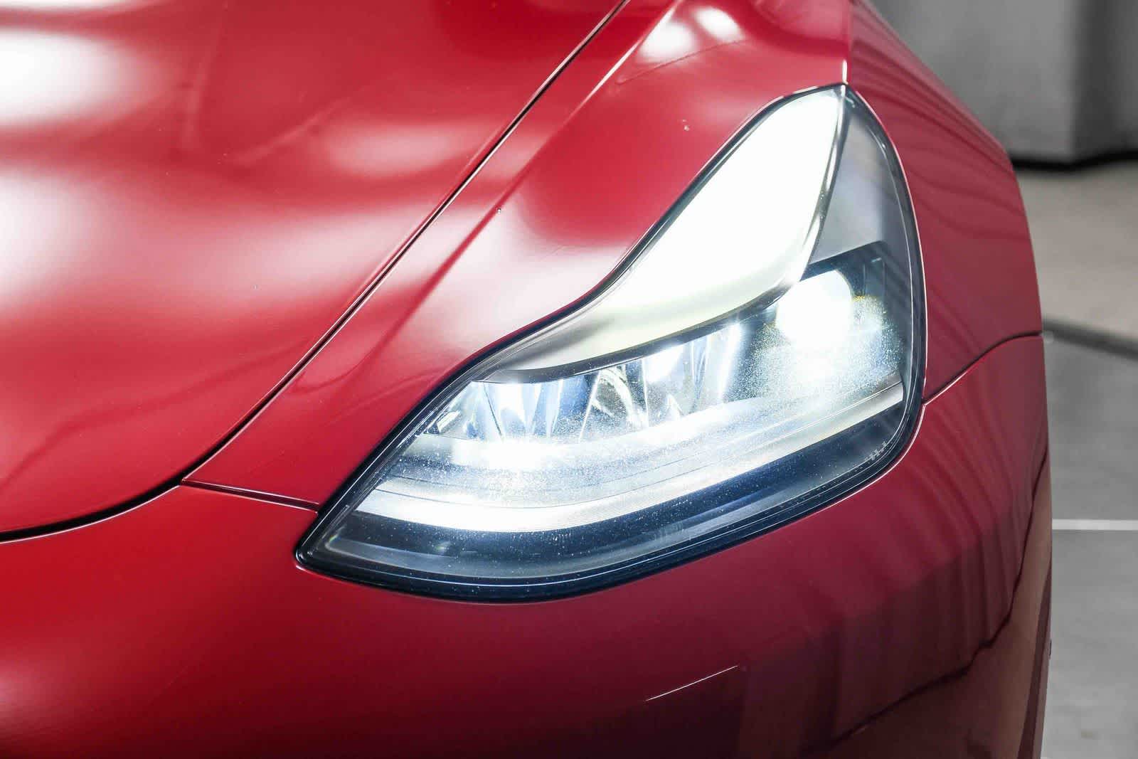 Thumbnail: 2021 Tesla Model 3 - 12