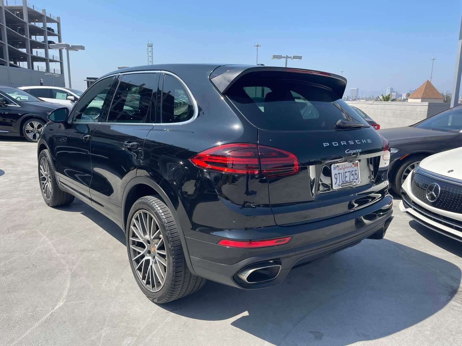 Thumbnail: 2016 Porsche Cayenne - 4
