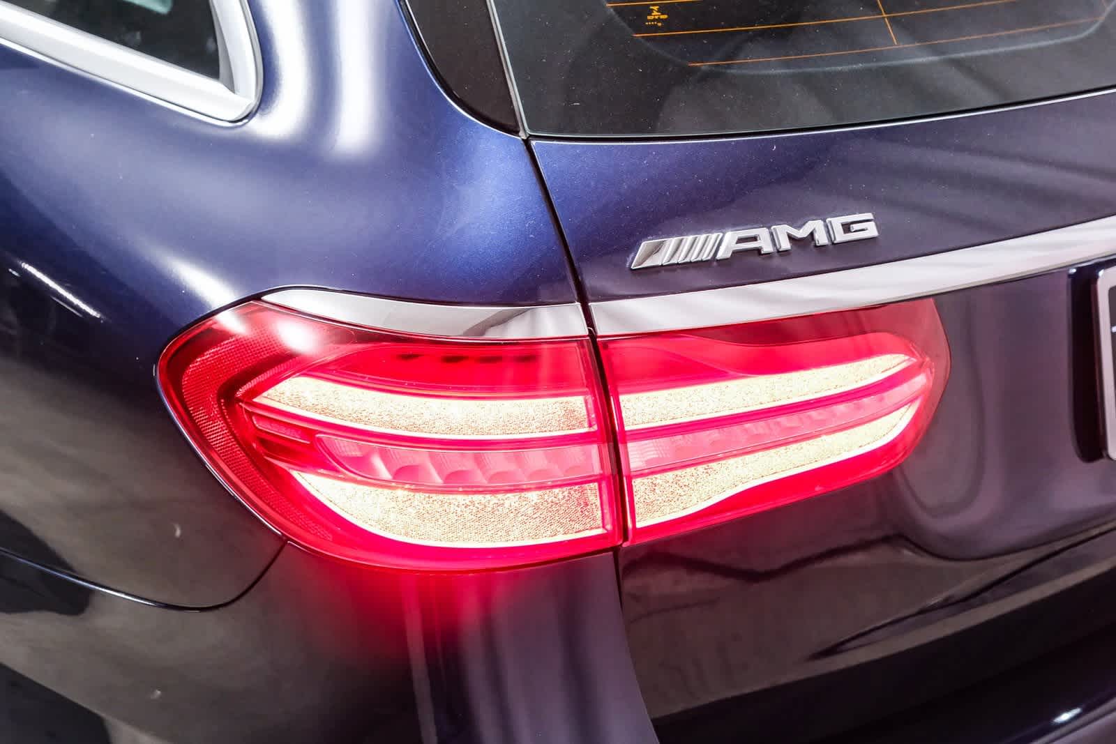 Thumbnail: 2019 Mercedes-Benz E-Class - 7