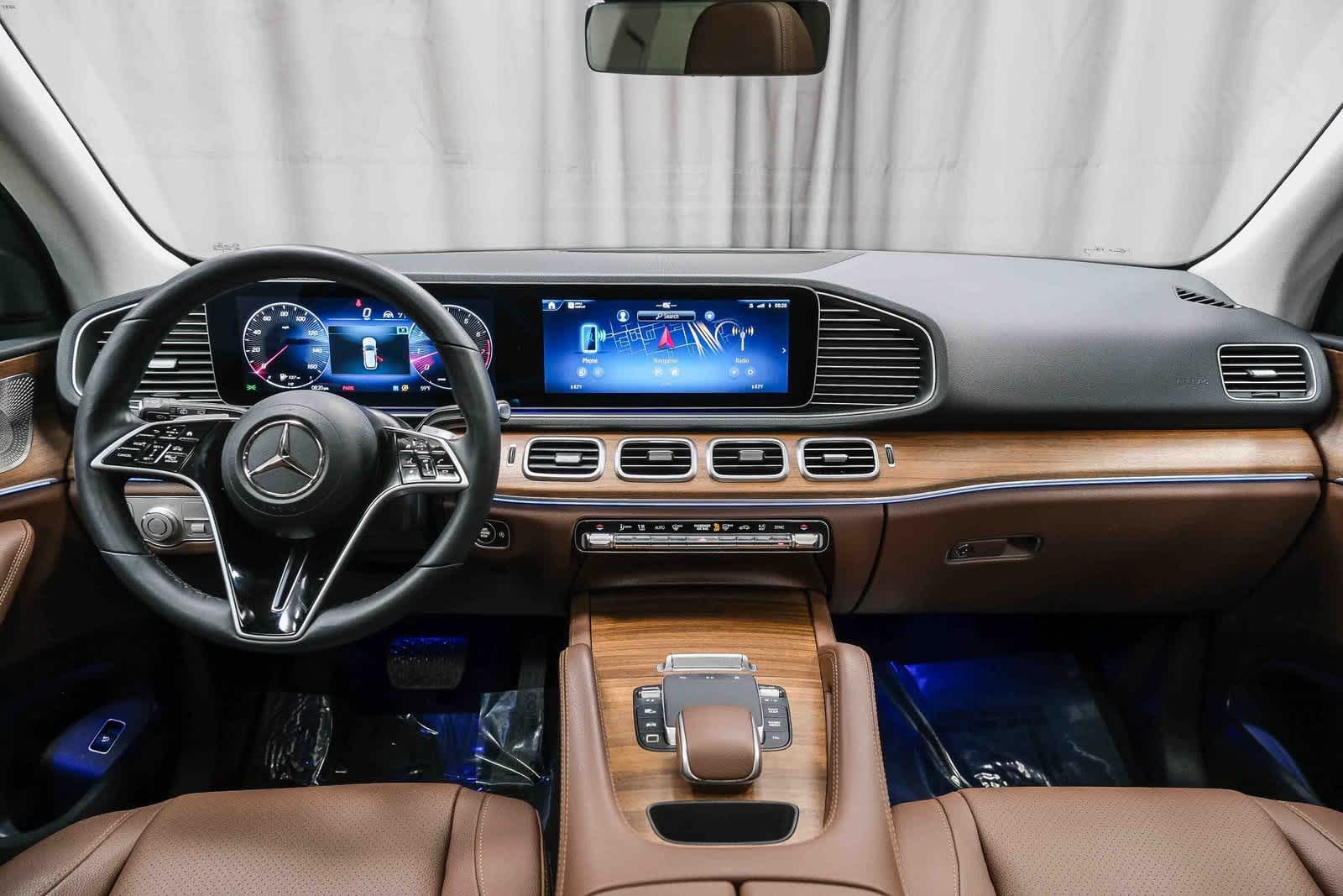 Thumbnail: 2025 Mercedes-Benz GLE - 13