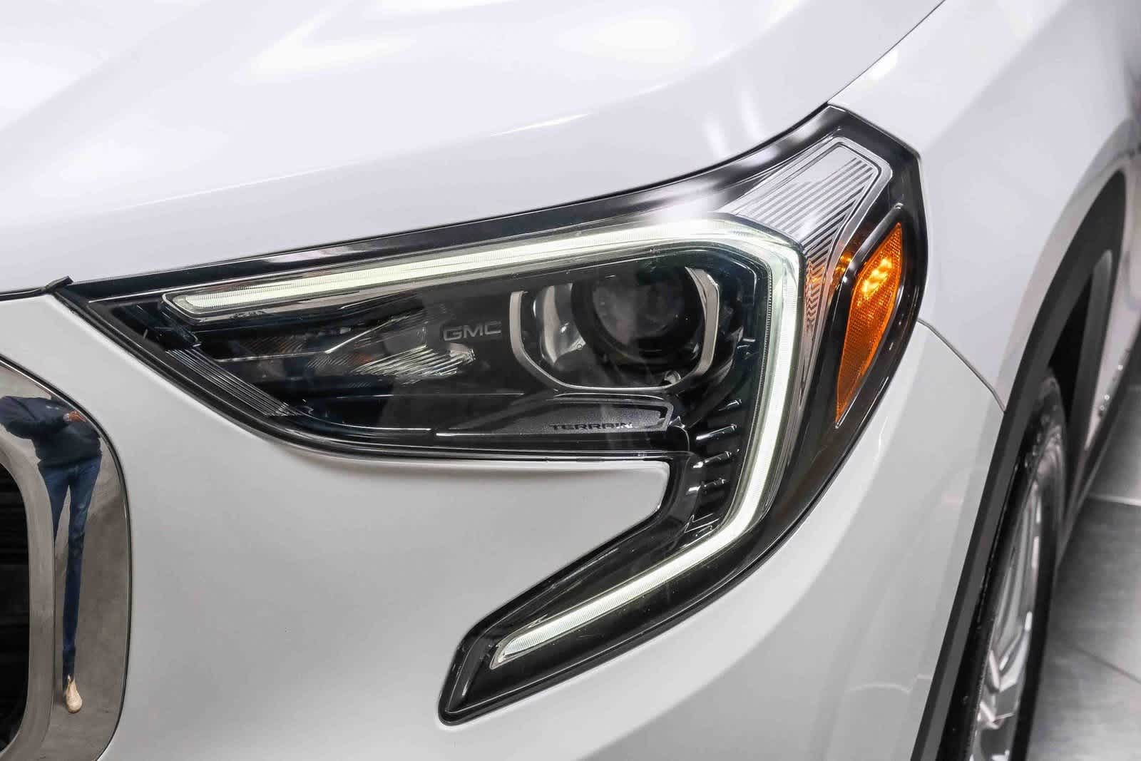 Thumbnail: 2018 GMC Terrain - 10