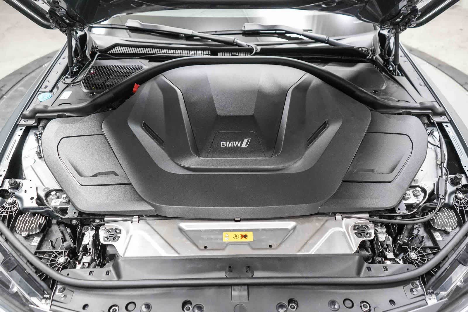 Thumbnail: 2024 BMW i4 - 33