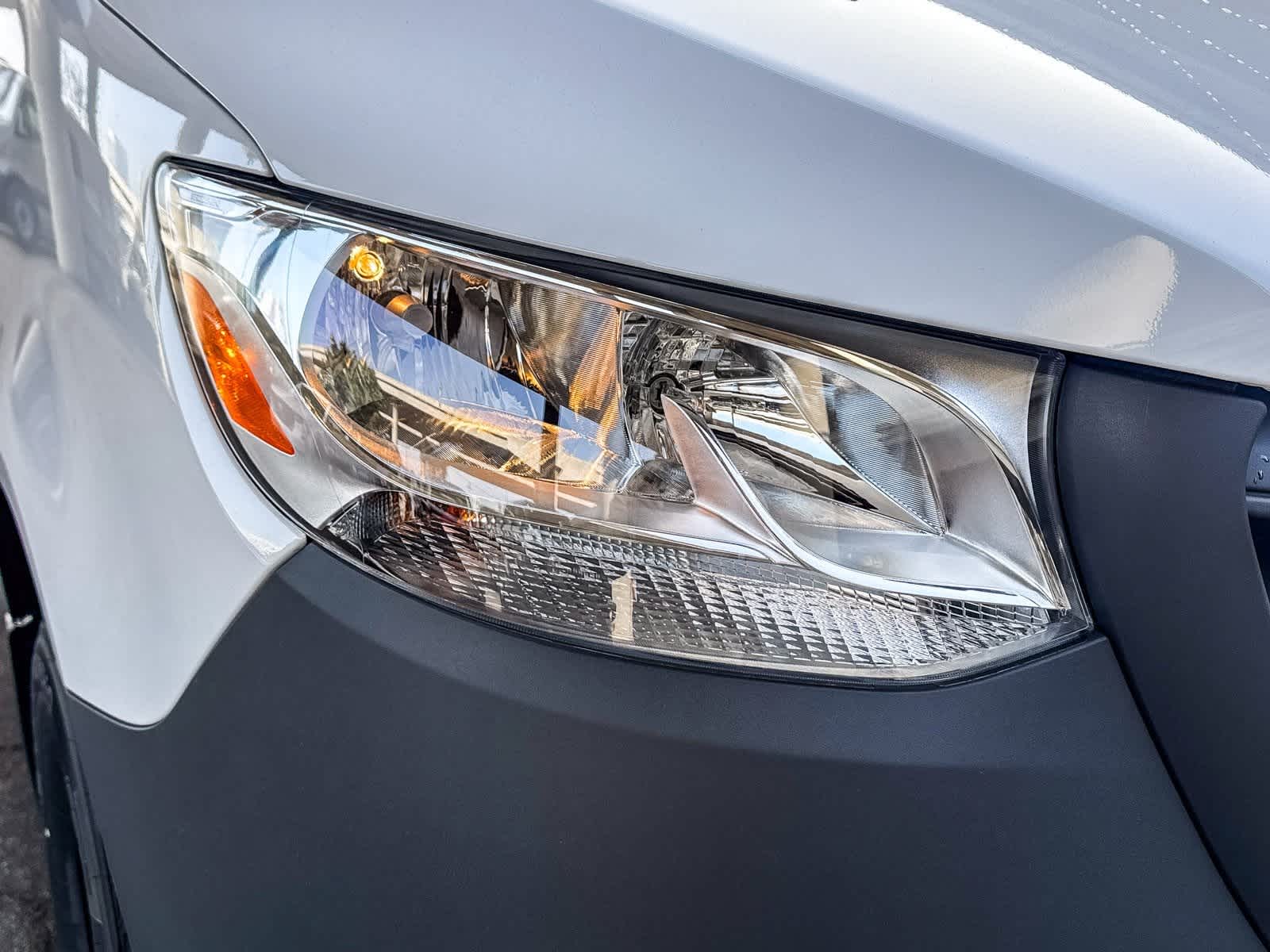 Thumbnail: 2026 Mercedes-Benz Sprinter - 4