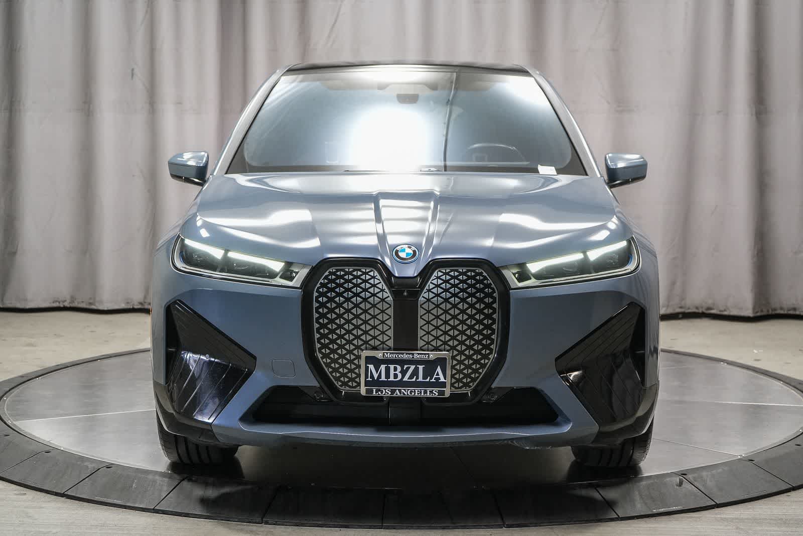 Thumbnail: 2023 BMW iX - 2