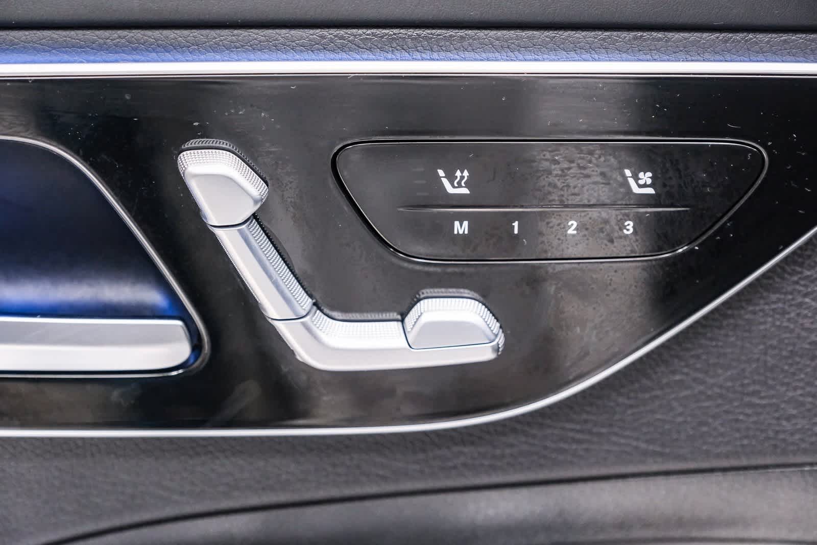 Thumbnail: 2023 Mercedes-Benz C-Class - 22