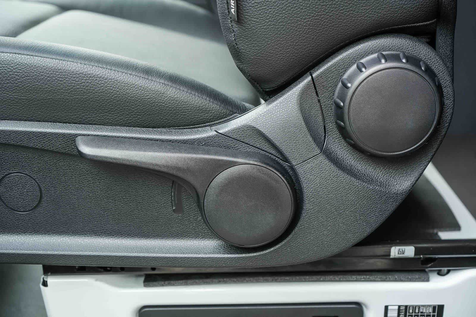 Thumbnail: 2026 Mercedes-Benz Sprinter - 19