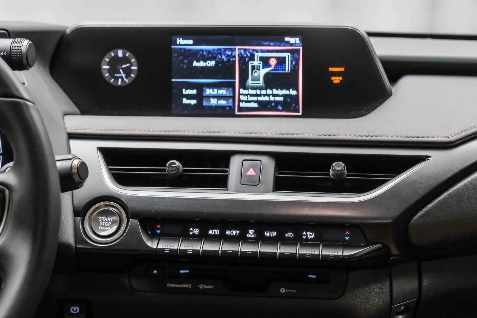 Thumbnail: 2021 Lexus UX - 14