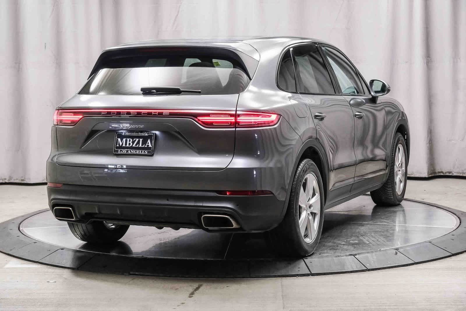 Thumbnail: 2020 Porsche Cayenne - 4