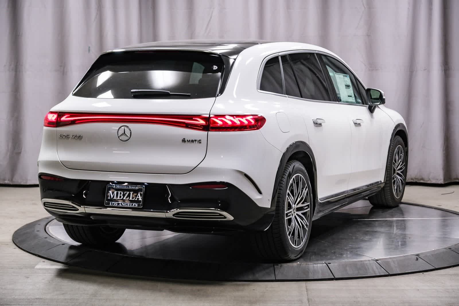 Thumbnail: 2026 Mercedes-Benz EQS - 4