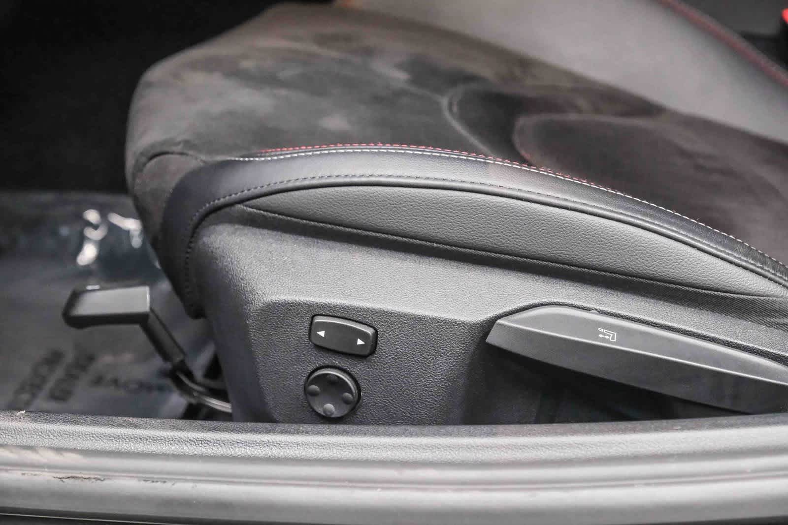 Thumbnail: 2023 Toyota GR Supra - 21