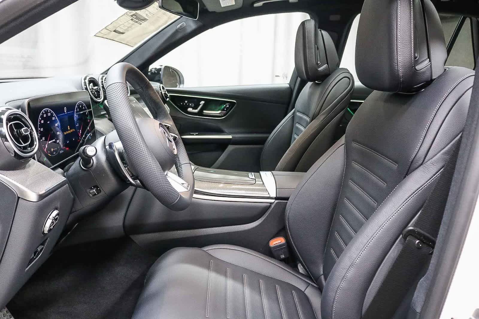 Thumbnail: 2026 Mercedes-Benz GLC - 17