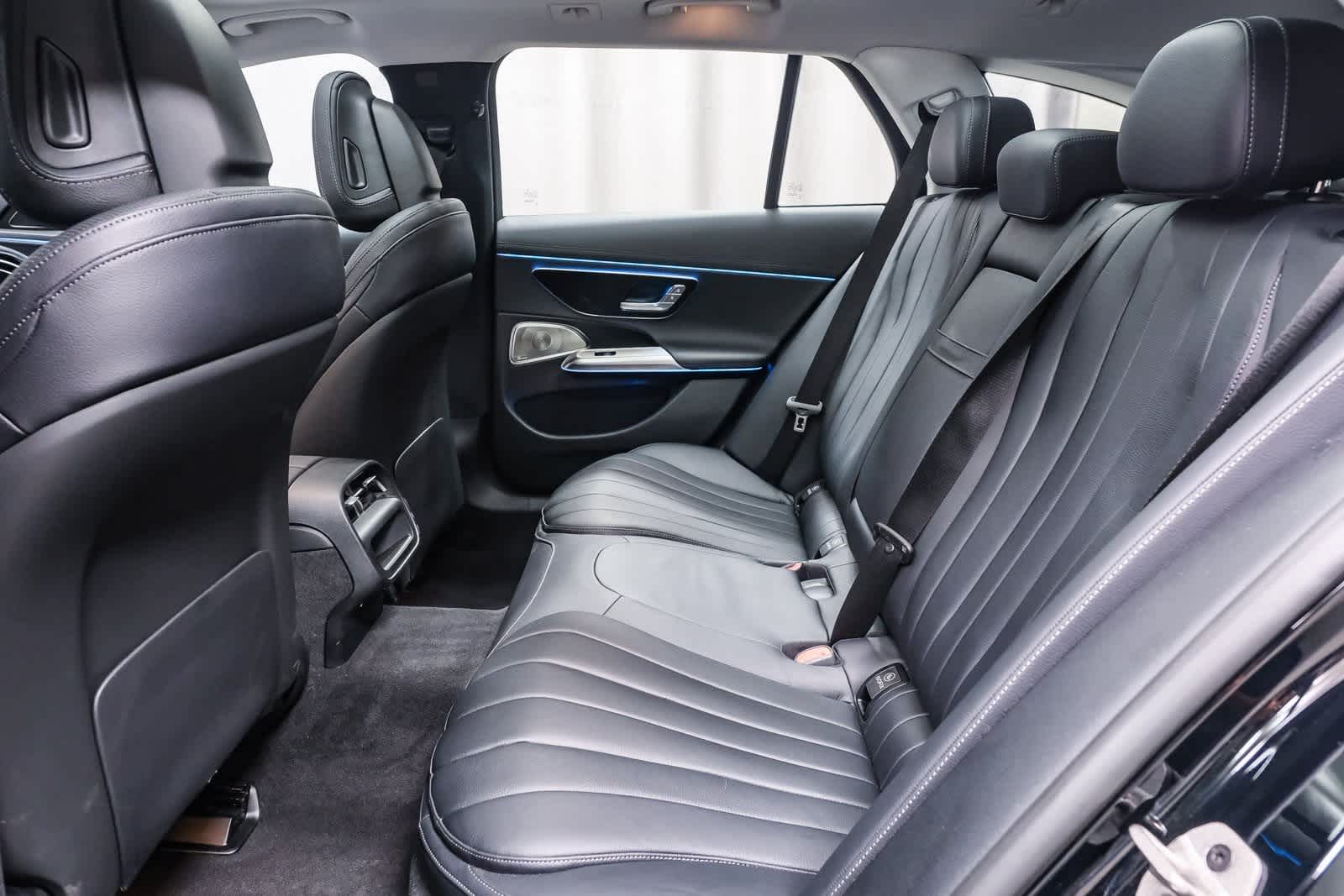 Thumbnail: 2025 Mercedes-Benz E-Class - 17