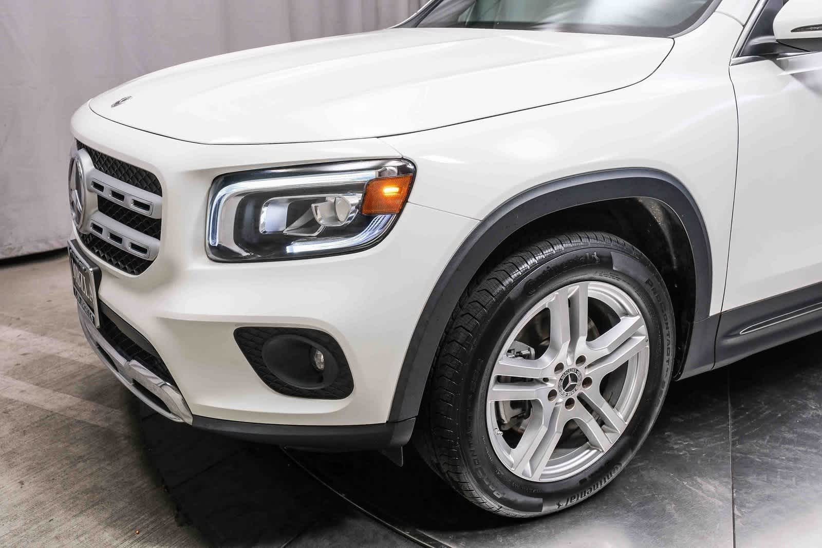 Thumbnail: 2022 Mercedes-Benz GLB - 12