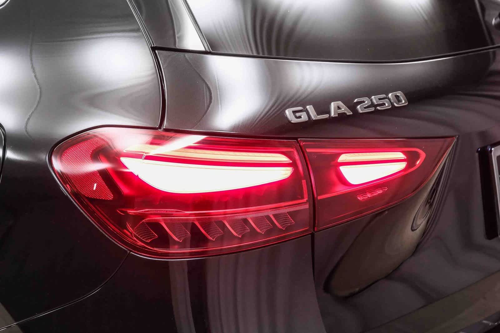 Thumbnail: 2025 Mercedes-Benz GLA - 7