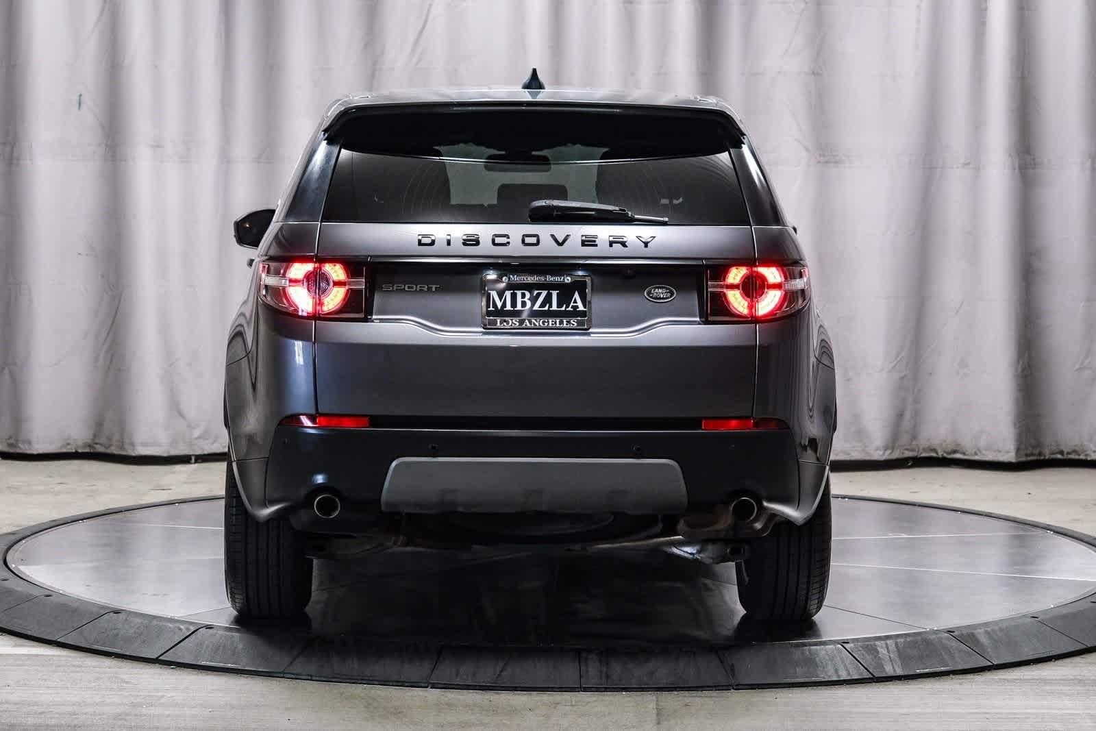 Thumbnail: 2019 Land Rover Discovery Sport - 3