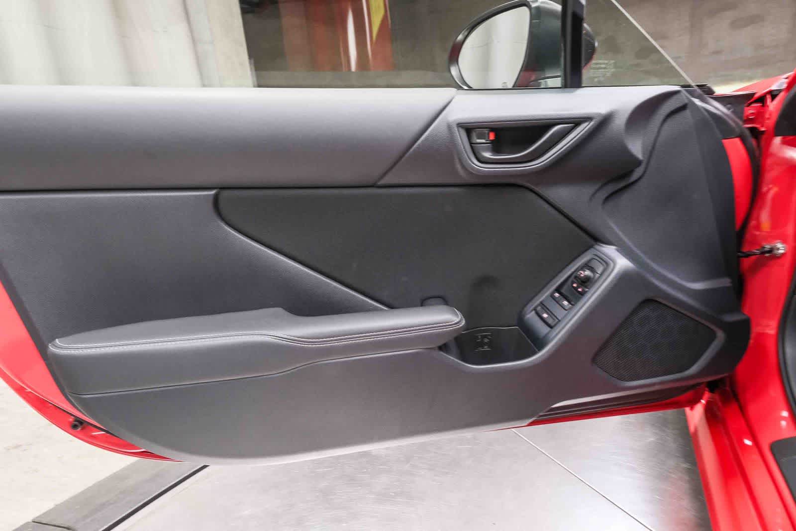 Thumbnail: 2025 Toyota GR86 - 22