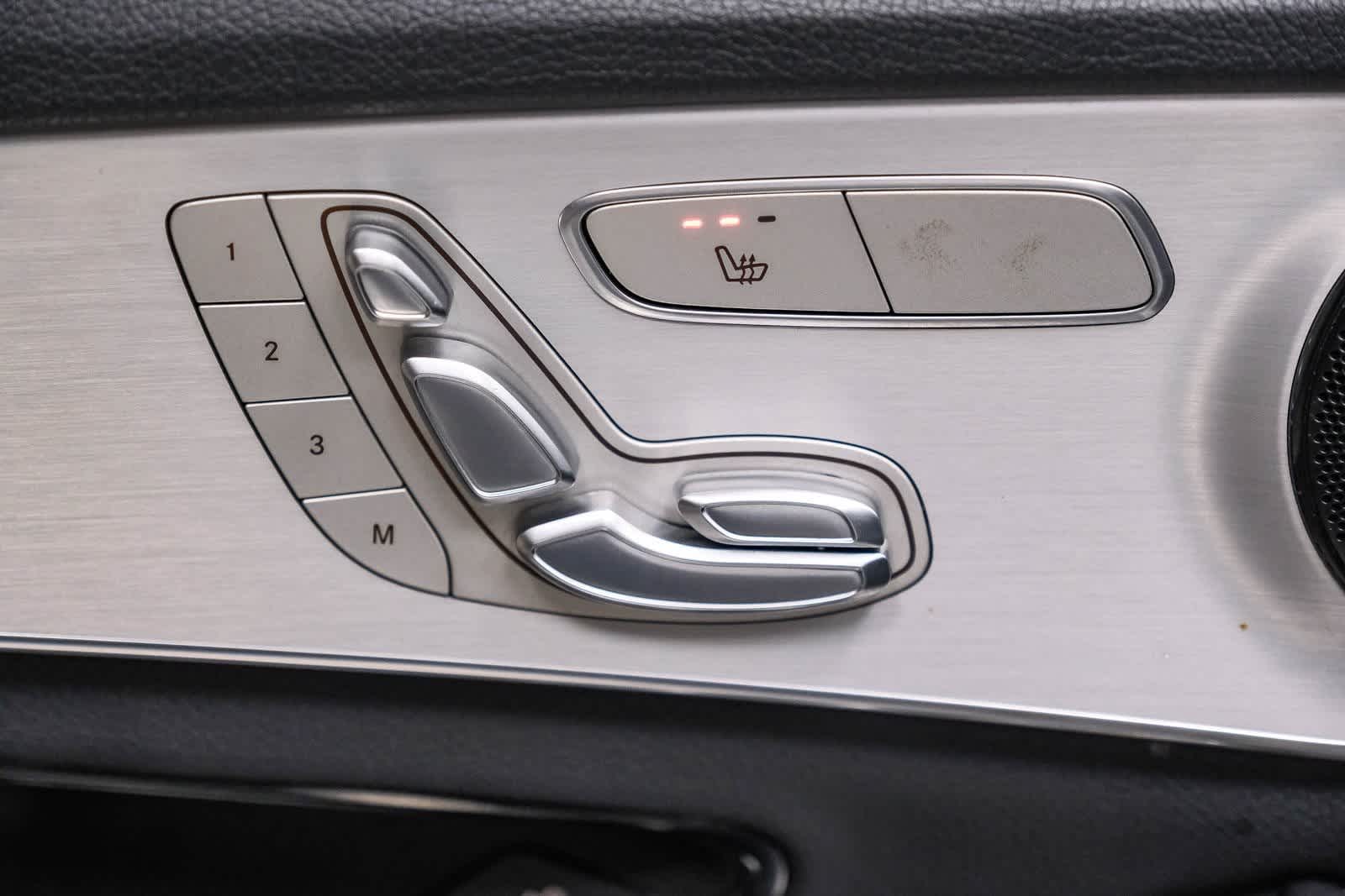 Thumbnail: 2021 Mercedes-Benz C-Class - 24