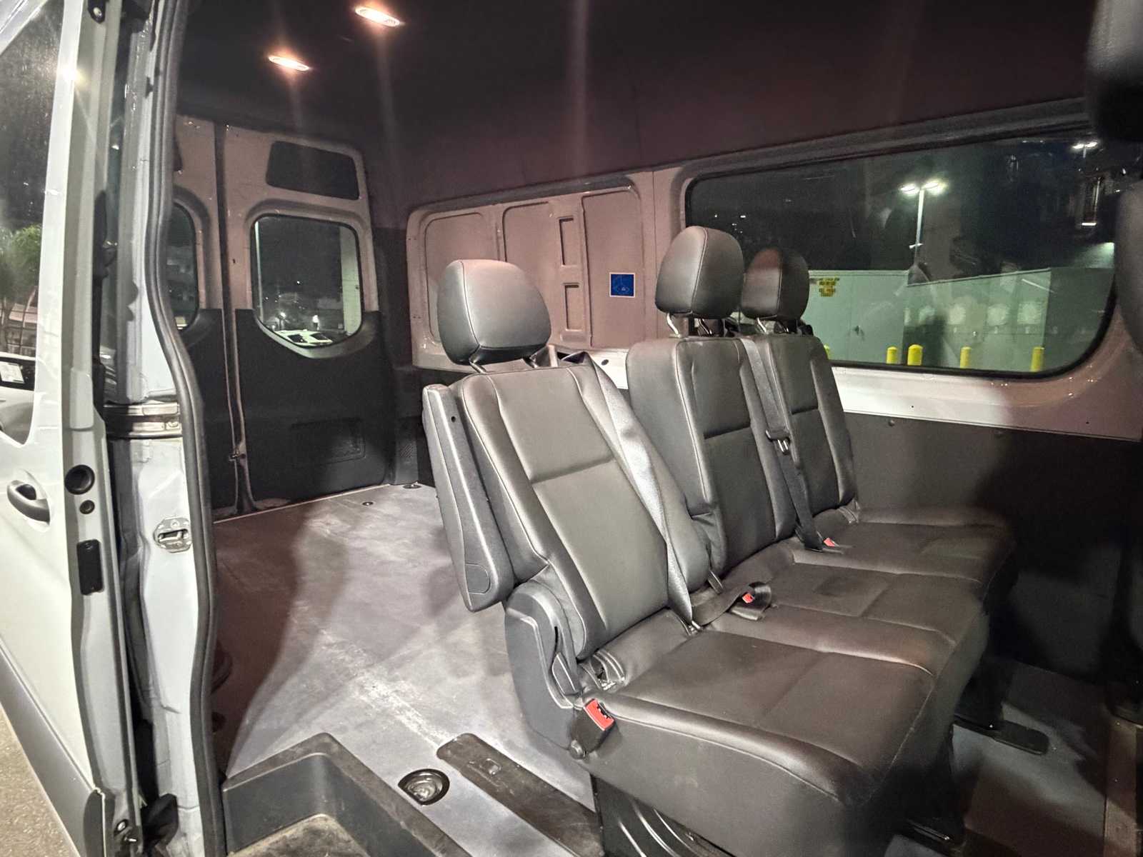 Thumbnail: 2024 Mercedes-Benz Sprinter - 6