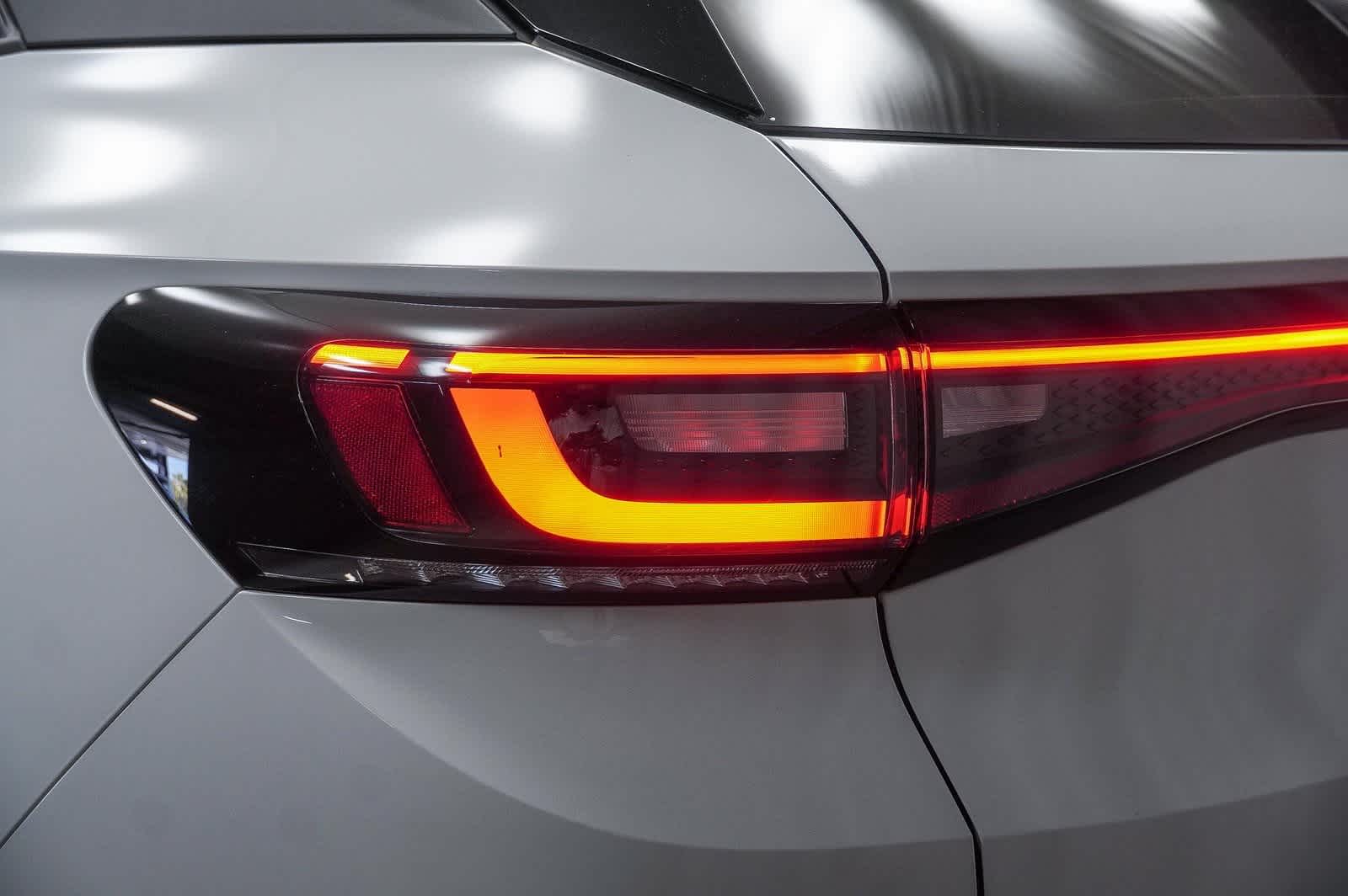 Thumbnail: 2021 Volkswagen ID.4 - 11