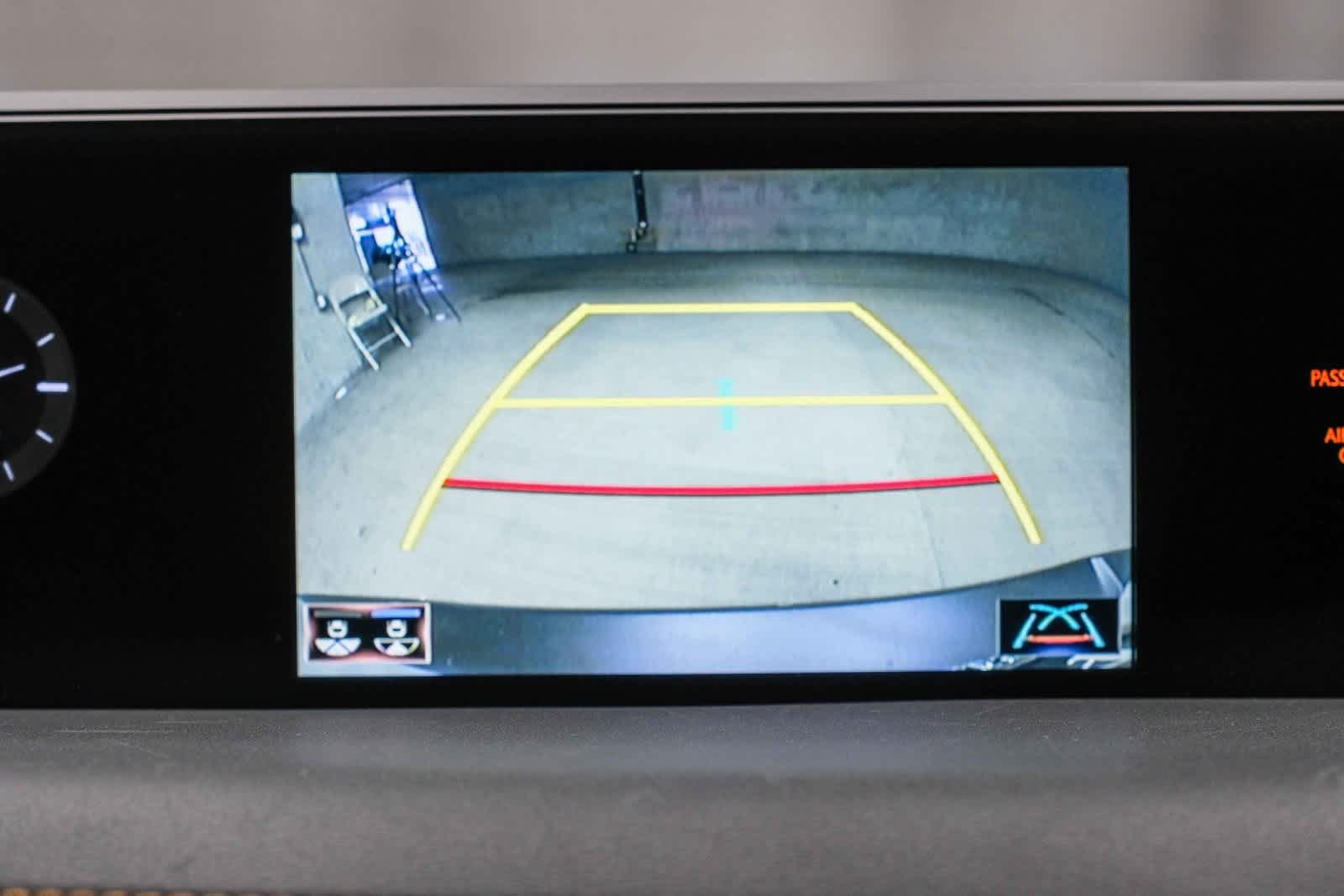 Thumbnail: 2021 Lexus UX - 24