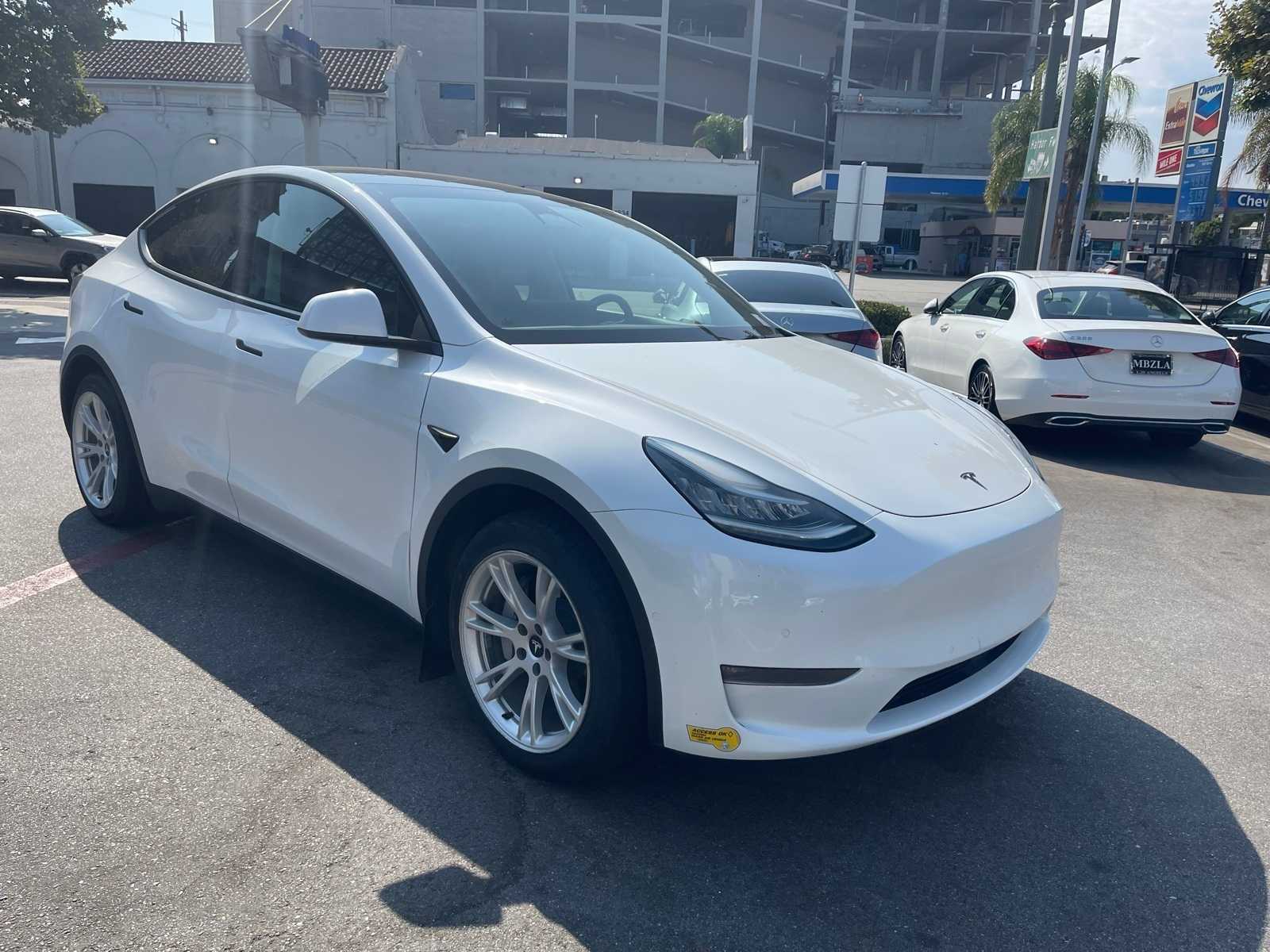 Thumbnail: 2021 Tesla Model Y - 4