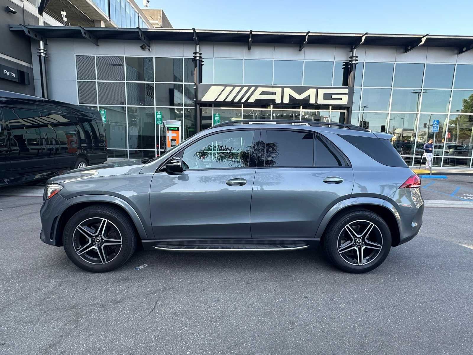 Thumbnail: 2020 Mercedes-Benz GLE - 2