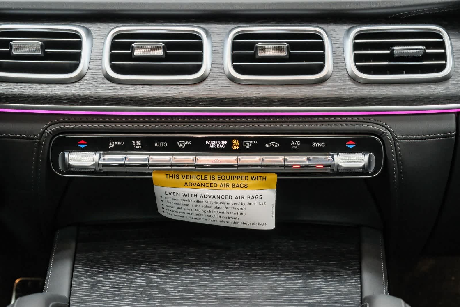 Thumbnail: 2026 Mercedes-Benz GL-Class - 16