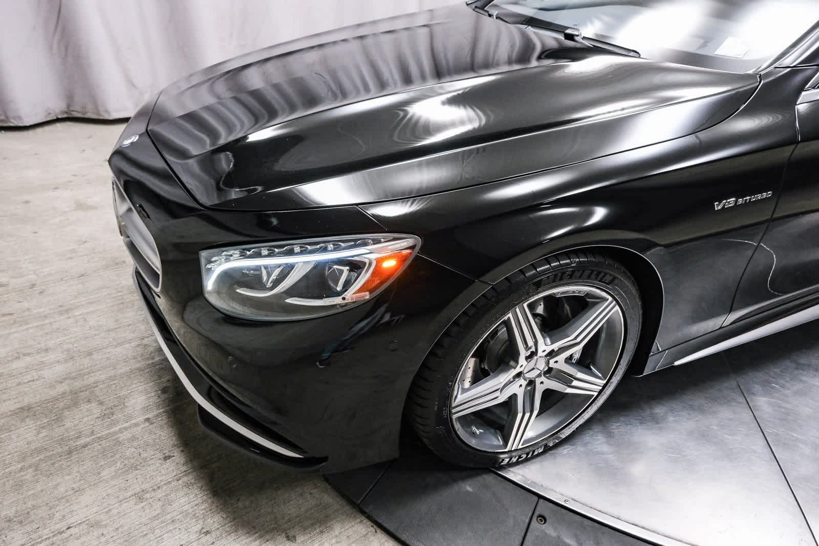 Thumbnail: 2017 Mercedes-Benz S-Class - 12