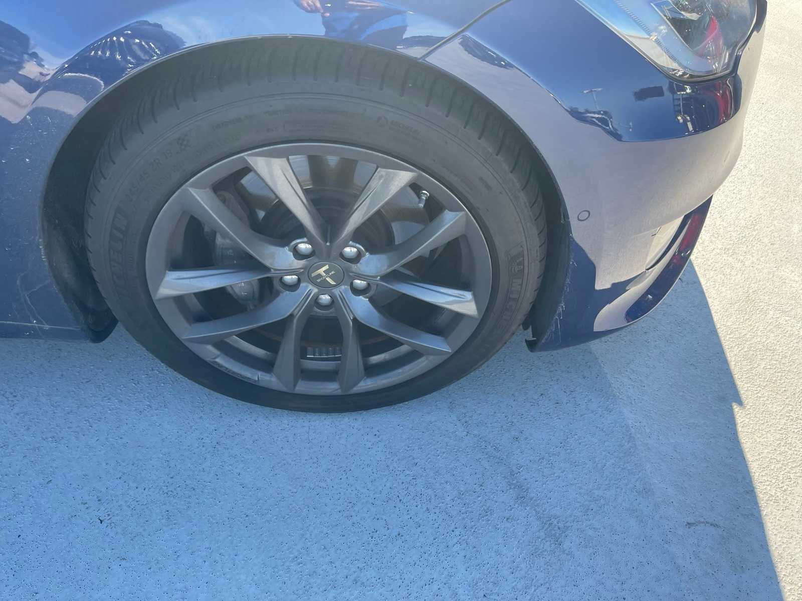 Thumbnail: 2017 Tesla Model S - 3