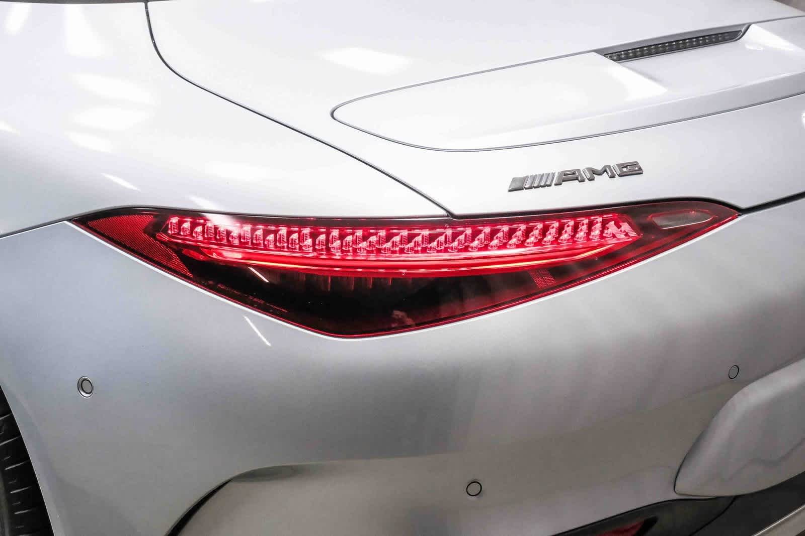 Thumbnail: 2025 Mercedes-Benz SL-Class - 7