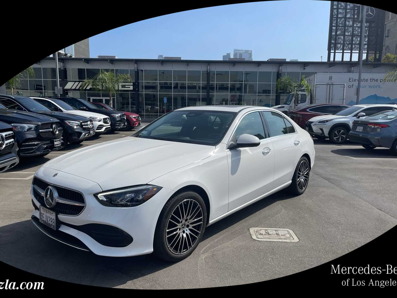 Thumbnail: 2022 Mercedes-Benz C-Class - 1