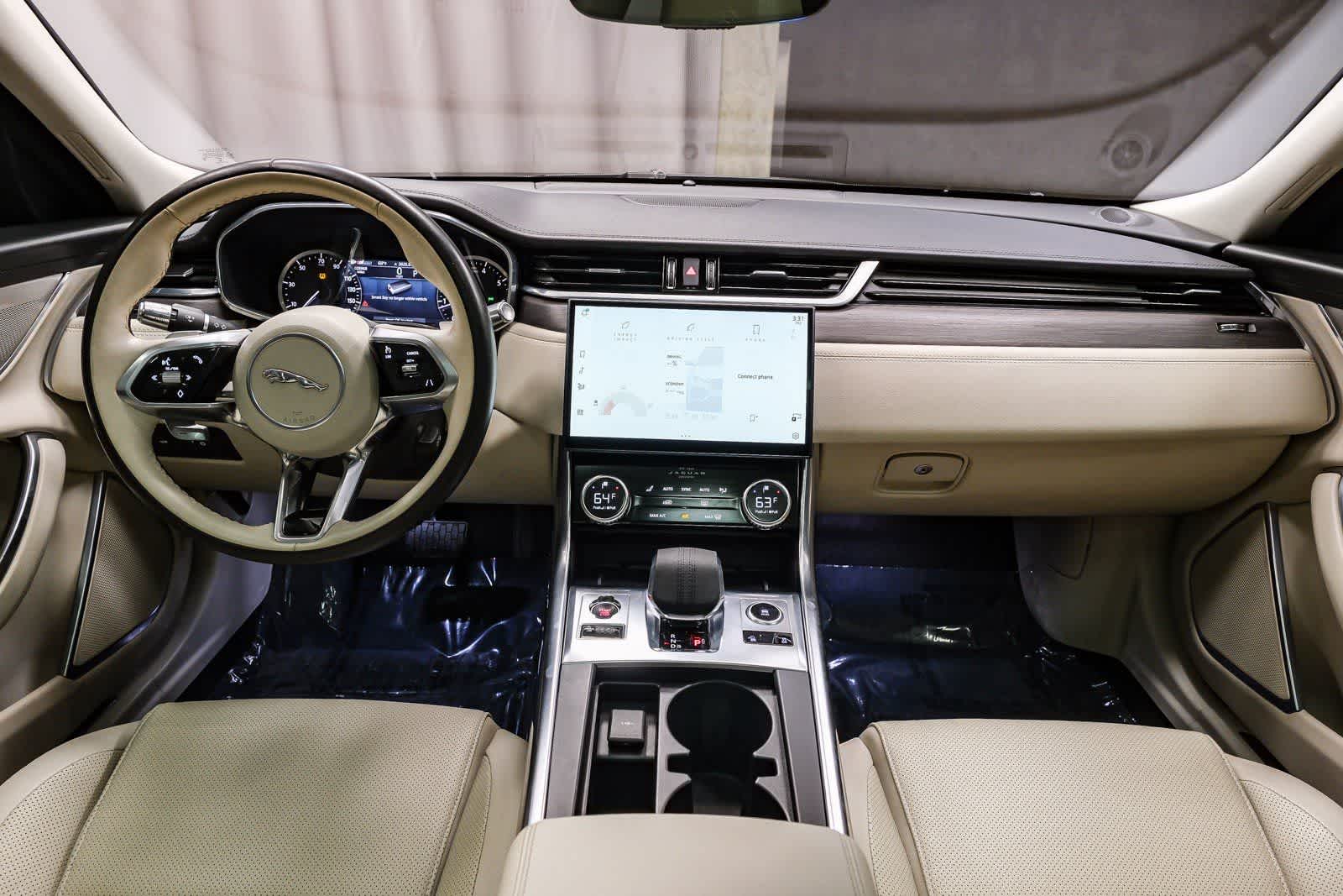 Thumbnail: 2021 Jaguar XF - 12