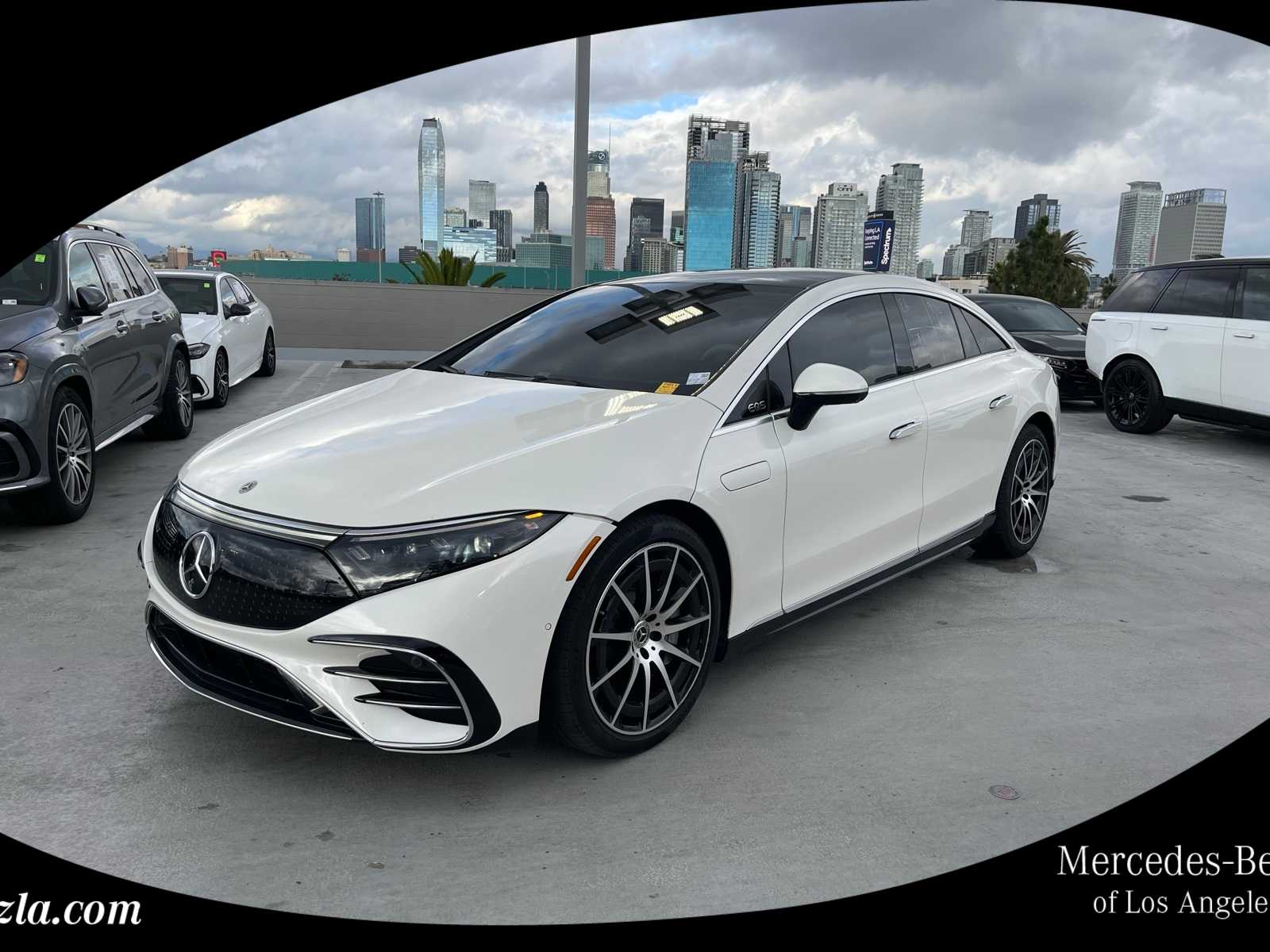 Thumbnail: 2023 Mercedes-Benz EQS - 1