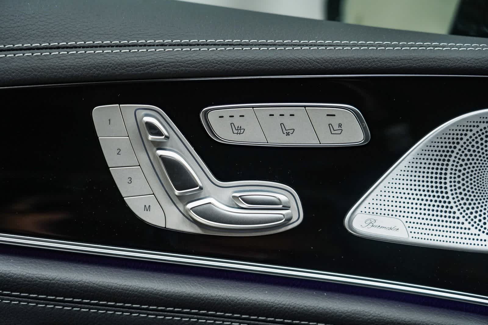 Thumbnail: 2026 Mercedes-Benz AMG GT - 21