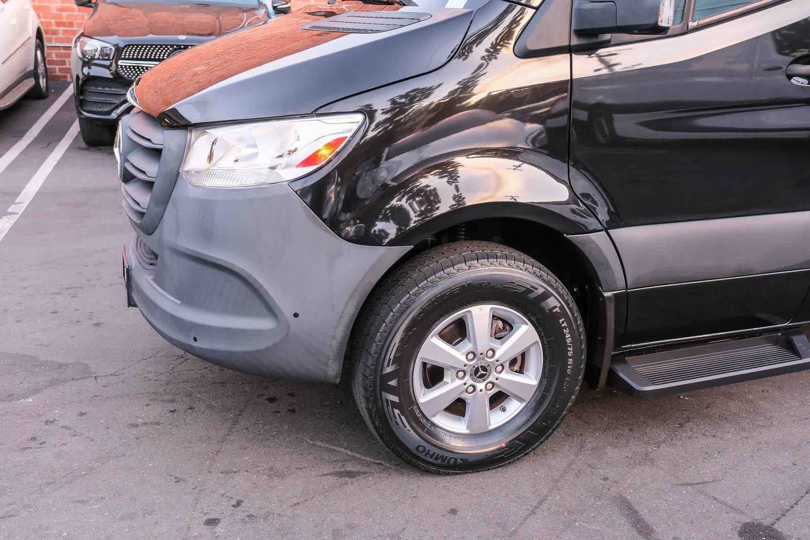 Thumbnail: 2023 Mercedes-Benz Sprinter - 11