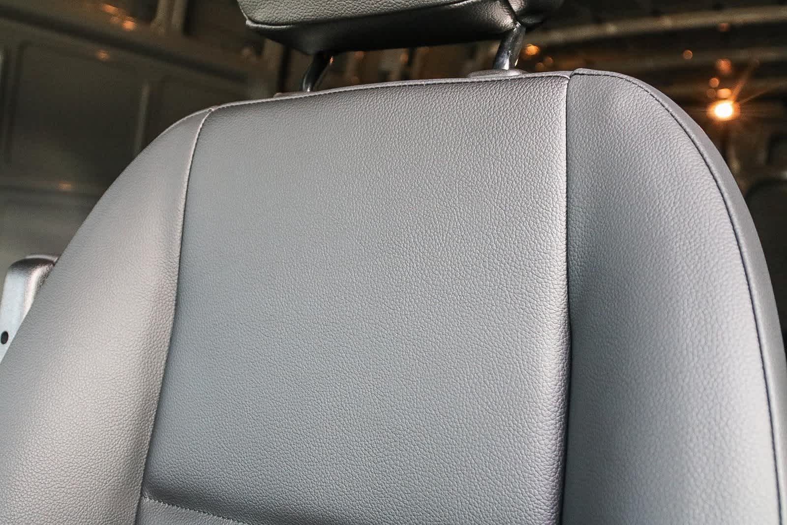 Thumbnail: 2025 Mercedes-Benz Sprinter - 23